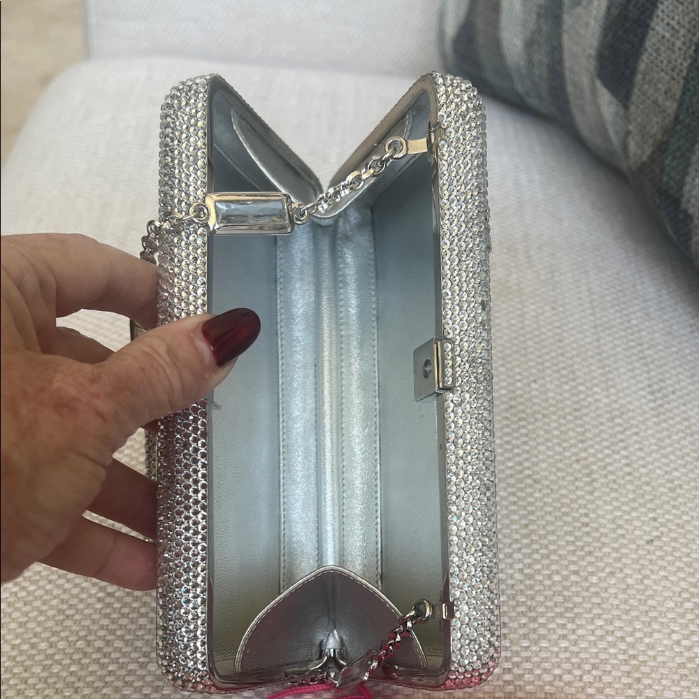 Judith Leiber Sparkling Silver Clutch. 6.5x3.5 - Picture 4 of 9